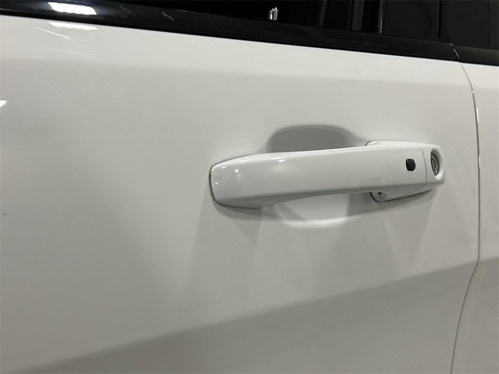 used 2021 Jeep Grand Cherokee car, priced at $30,150