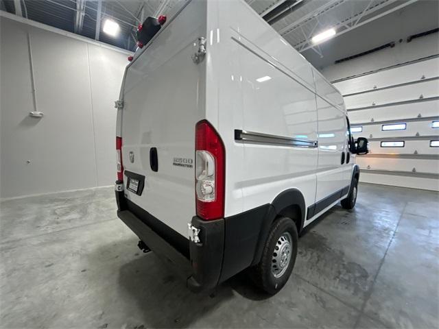 new 2025 Ram ProMaster 2500 car, priced at $48,903