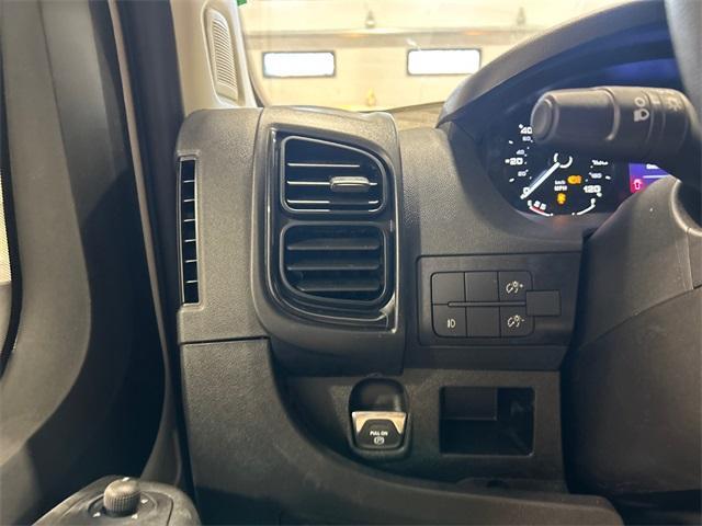 new 2025 Ram ProMaster 2500 car, priced at $48,903