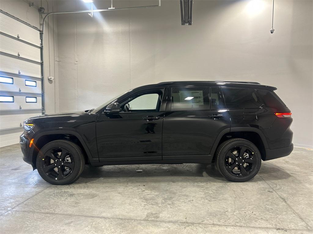 new 2025 Jeep Grand Cherokee L car, priced at $38,132