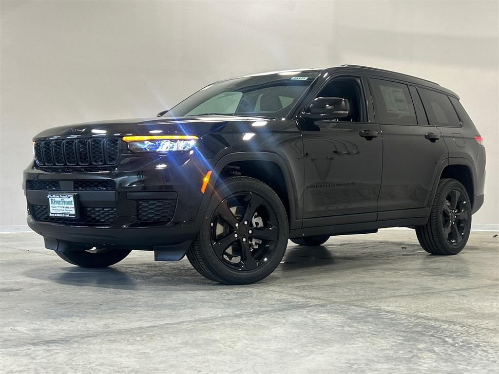 new 2025 Jeep Grand Cherokee L car, priced at $38,132