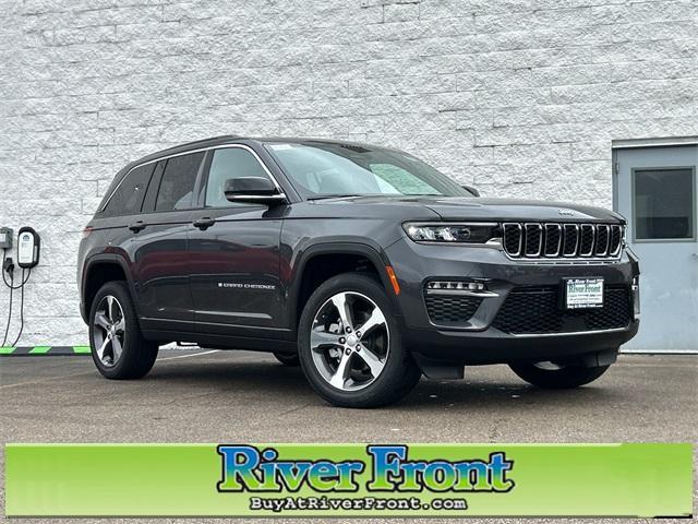 new 2024 Jeep Grand Cherokee car, priced at $45,509