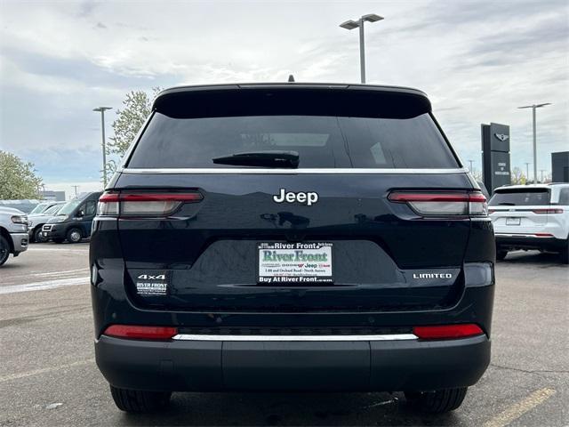 new 2024 Jeep Grand Cherokee L car, priced at $48,211