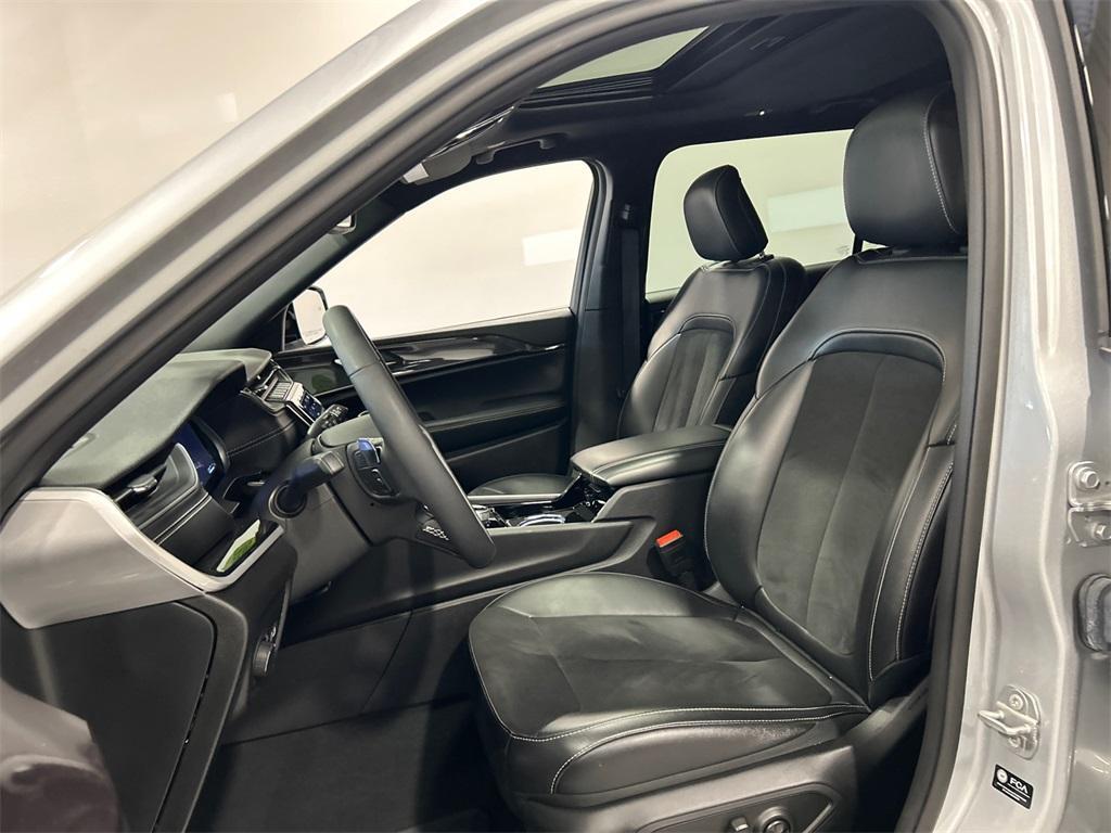 used 2023 Jeep Grand Cherokee L car, priced at $37,750
