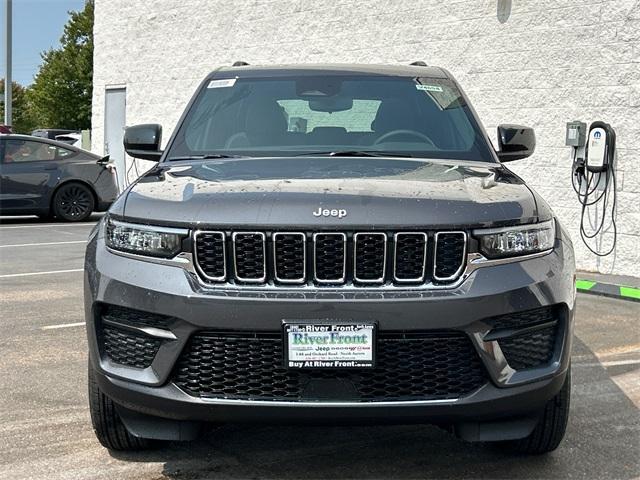 new 2024 Jeep Grand Cherokee car, priced at $37,775