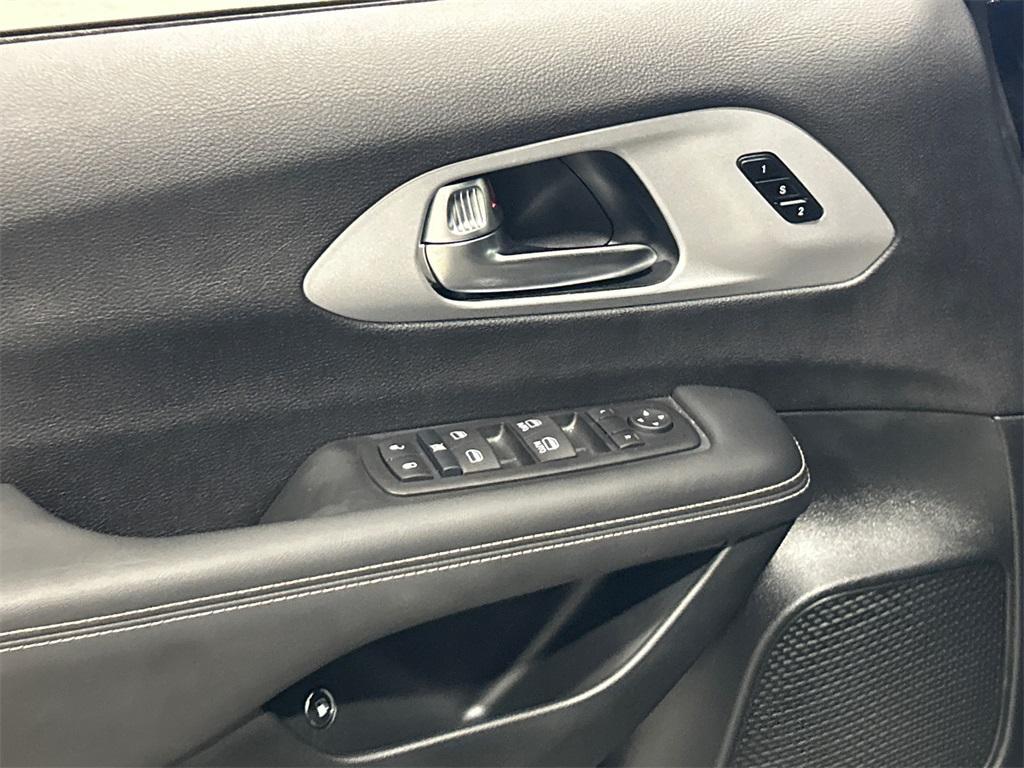 used 2024 Chrysler Pacifica Hybrid car, priced at $38,750