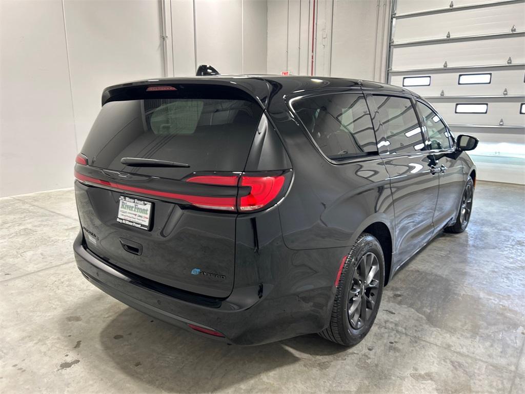 used 2024 Chrysler Pacifica Hybrid car, priced at $38,750