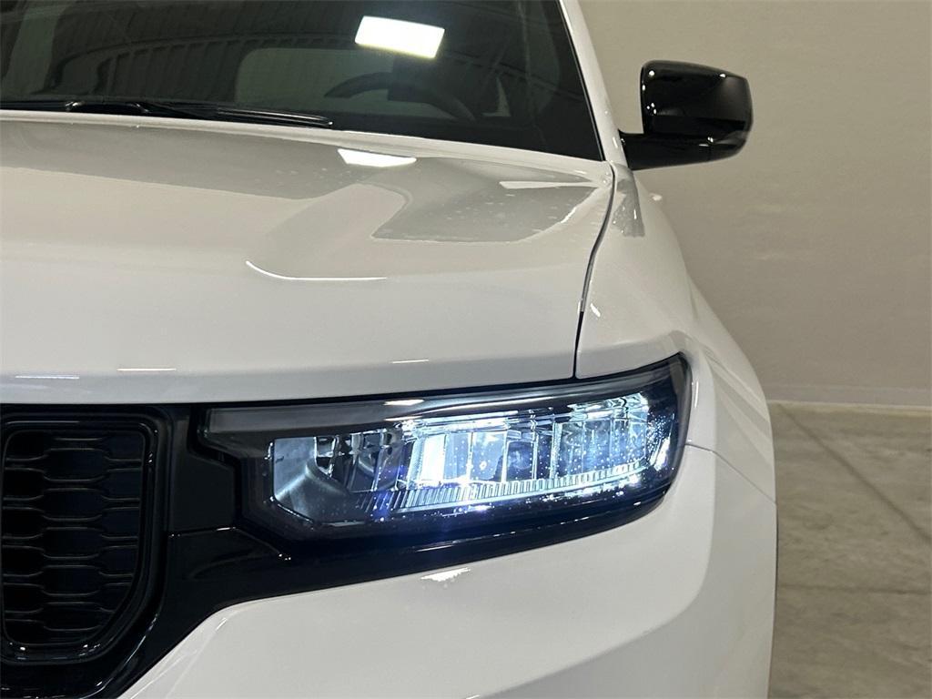 new 2025 Jeep Grand Cherokee car, priced at $33,081