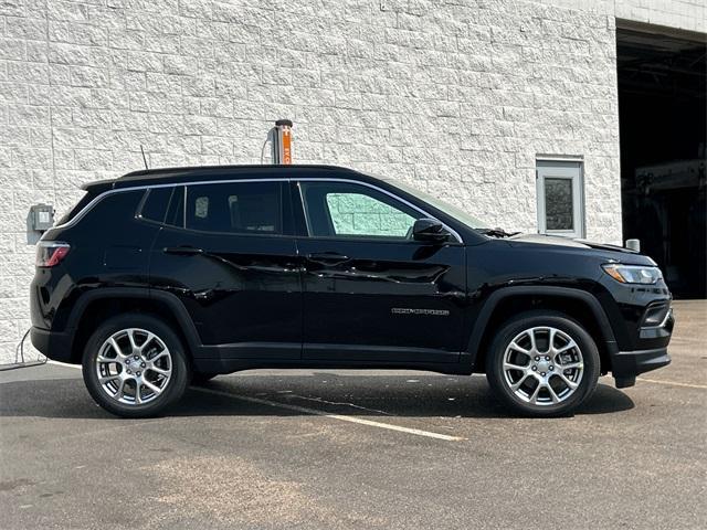 new 2024 Jeep Compass car, priced at $34,276