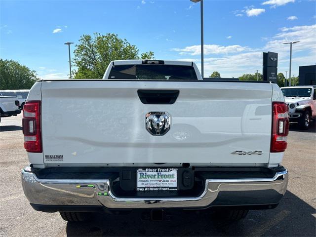 new 2024 Ram 3500 car, priced at $68,706