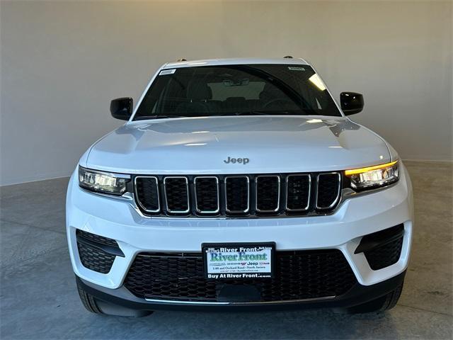 new 2025 Jeep Grand Cherokee car, priced at $39,307