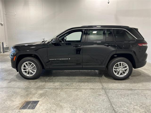 new 2025 Jeep Grand Cherokee car, priced at $39,724