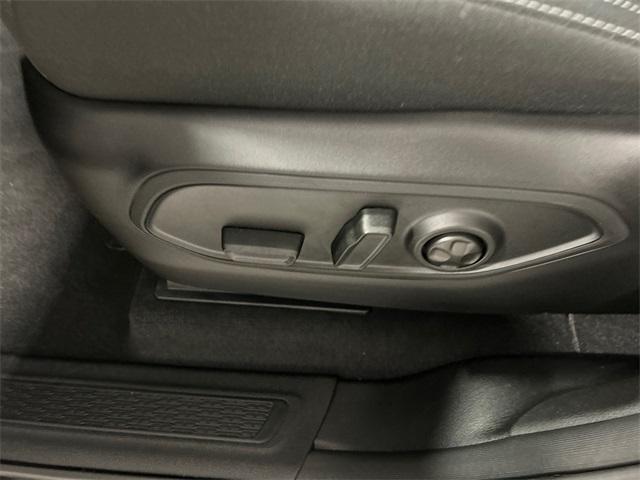 new 2025 Jeep Grand Cherokee car, priced at $39,724