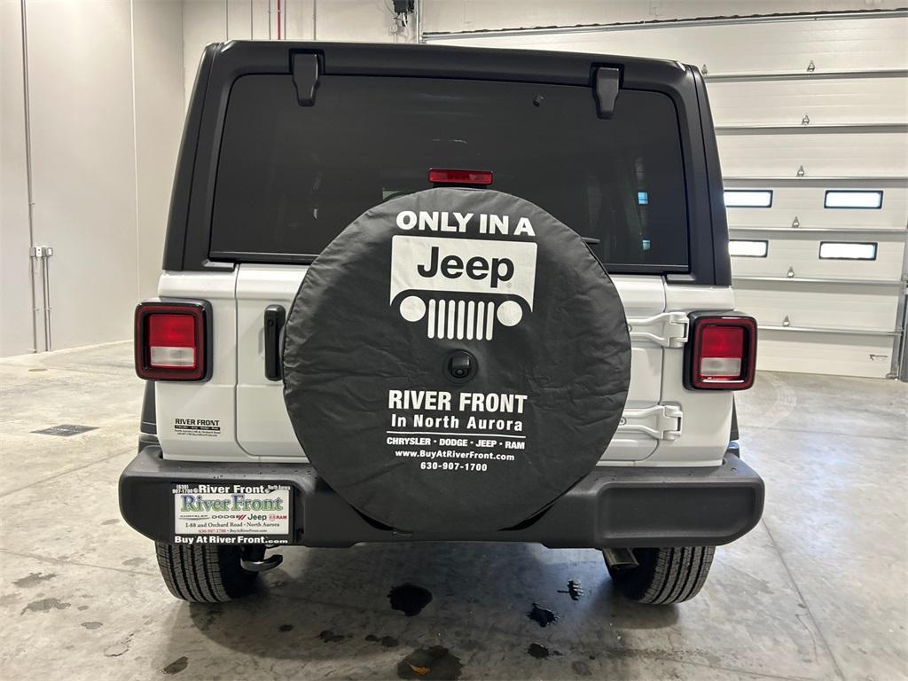 new 2025 Jeep Wrangler car, priced at $42,943