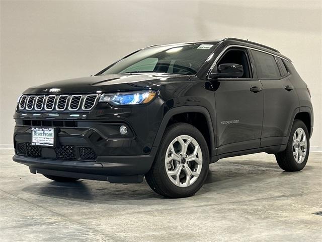 new 2025 Jeep Compass car, priced at $30,172