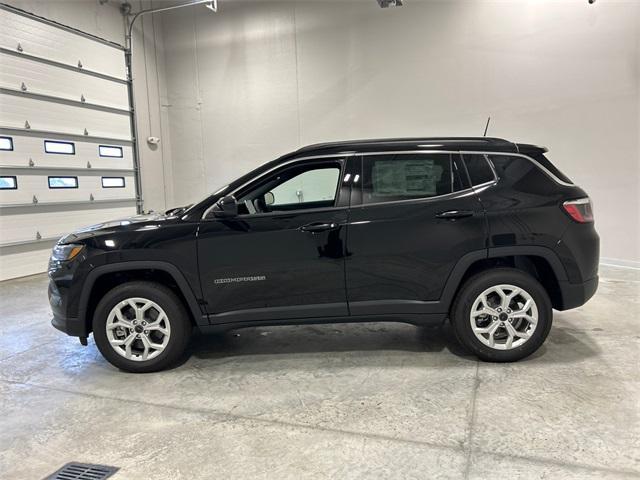 new 2025 Jeep Compass car, priced at $30,172