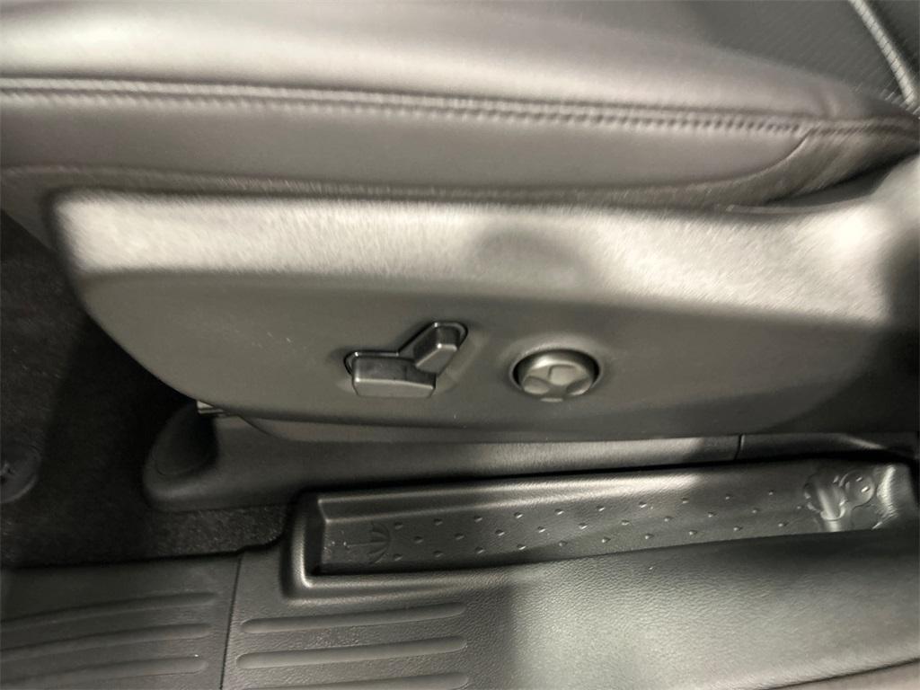 new 2025 Chrysler Pacifica car, priced at $42,073