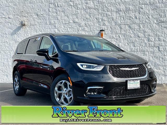 new 2024 Chrysler Pacifica car, priced at $48,817