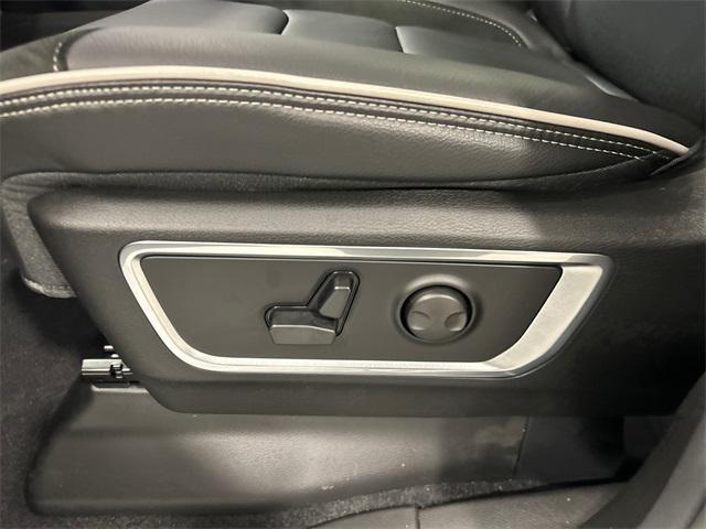 new 2025 Ram 1500 car, priced at $65,274