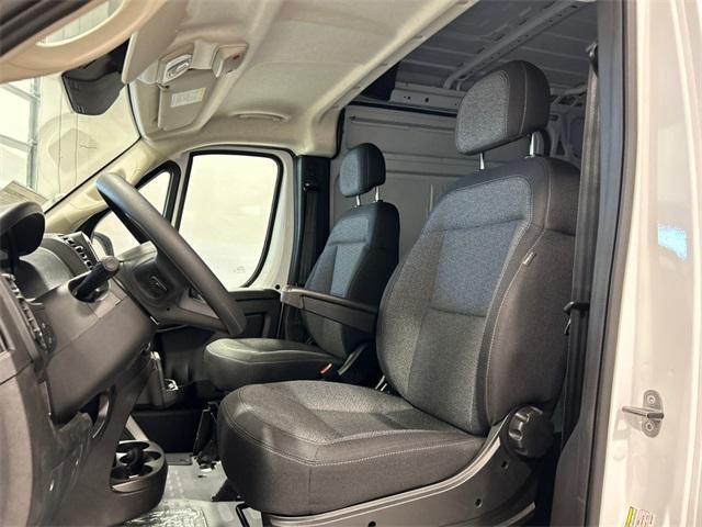 new 2024 Ram ProMaster 2500 car, priced at $45,954