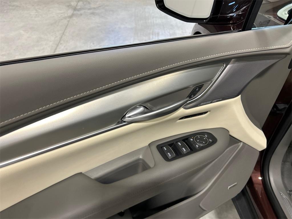 used 2022 Cadillac XT5 car, priced at $34,850