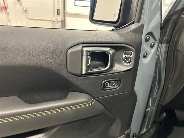 new 2025 Jeep Gladiator car, priced at $47,366