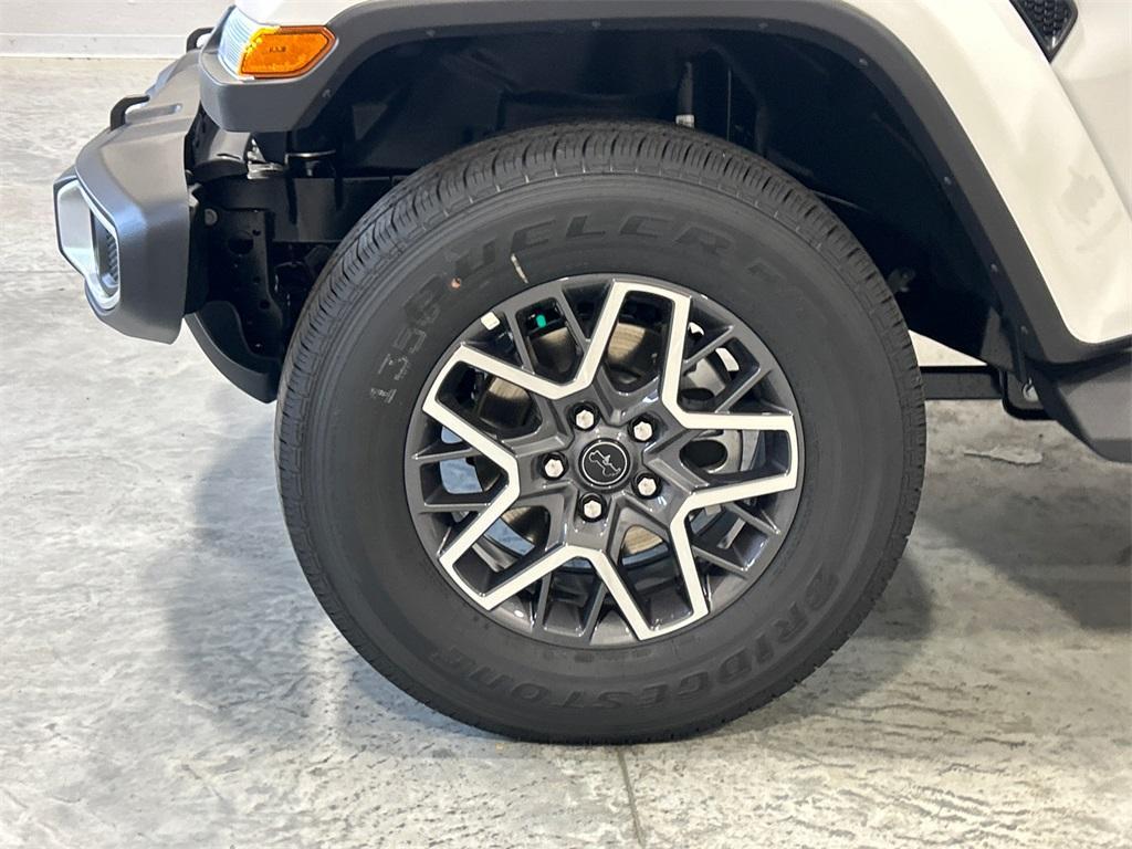 new 2025 Jeep Wrangler car, priced at $51,357