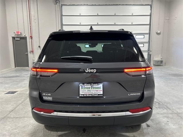 new 2025 Jeep Grand Cherokee car, priced at $39,525