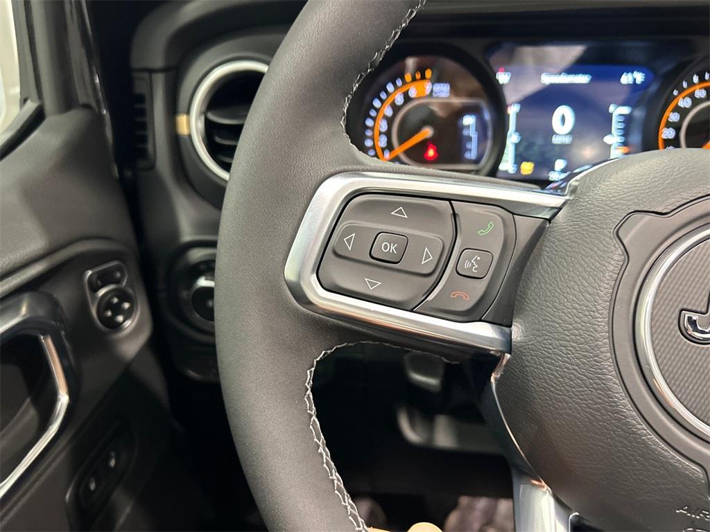 new 2025 Jeep Wrangler car, priced at $53,625