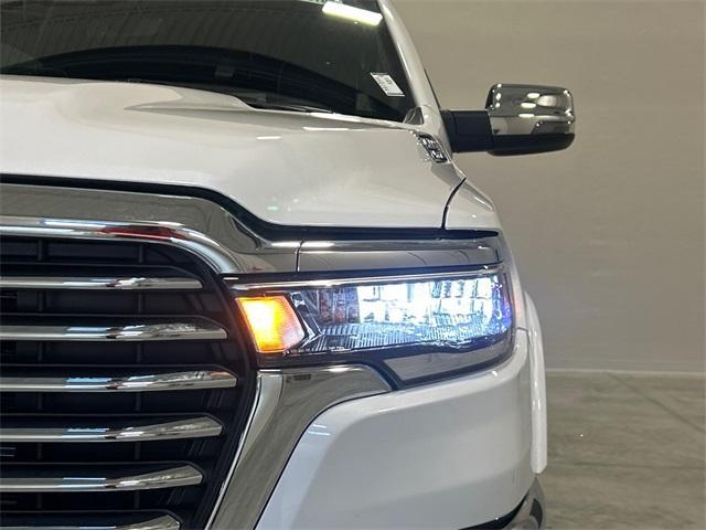 new 2025 Ram 1500 car, priced at $61,747