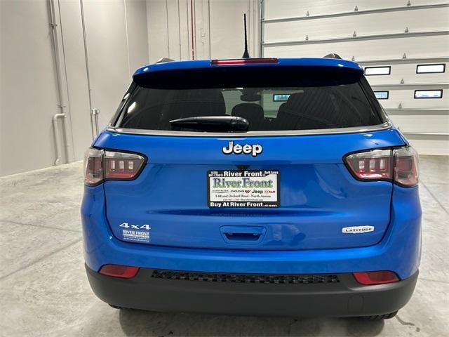 new 2025 Jeep Compass car, priced at $30,172