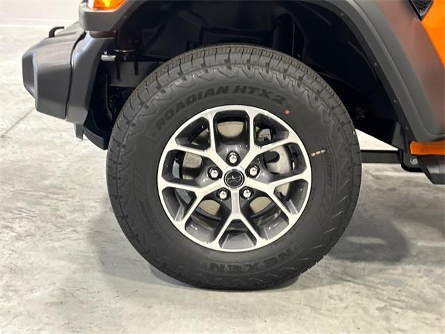 new 2025 Jeep Wrangler car, priced at $47,844