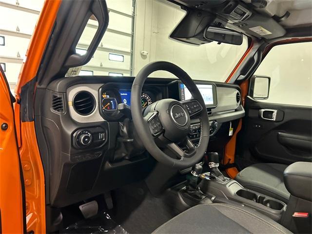 new 2025 Jeep Wrangler car, priced at $47,844