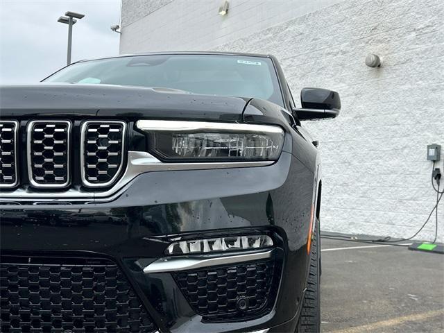 new 2024 Jeep Grand Cherokee car, priced at $63,323