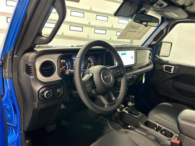 new 2025 Jeep Wrangler car, priced at $47,459