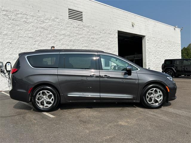 used 2023 Chrysler Pacifica car, priced at $40,450