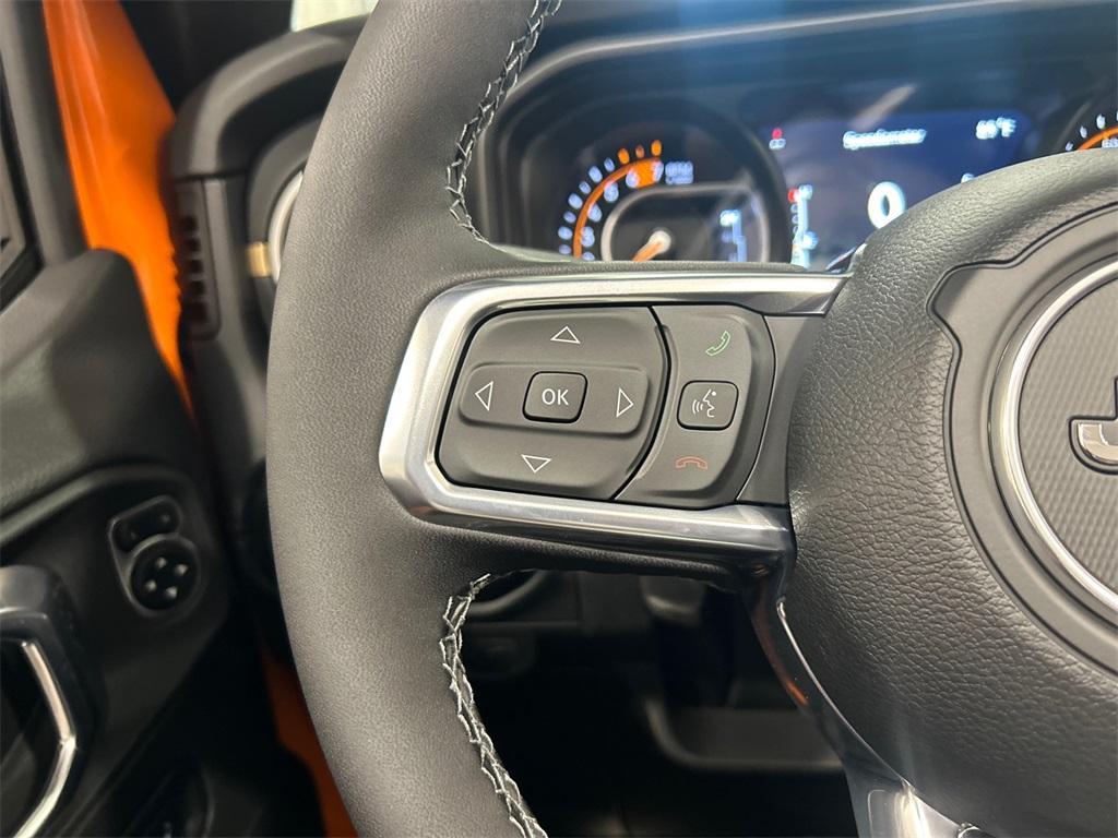 new 2025 Jeep Wrangler car, priced at $55,610