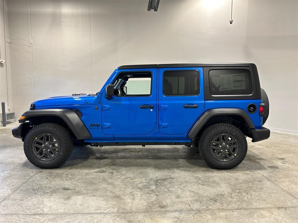 new 2025 Jeep Wrangler car, priced at $45,647