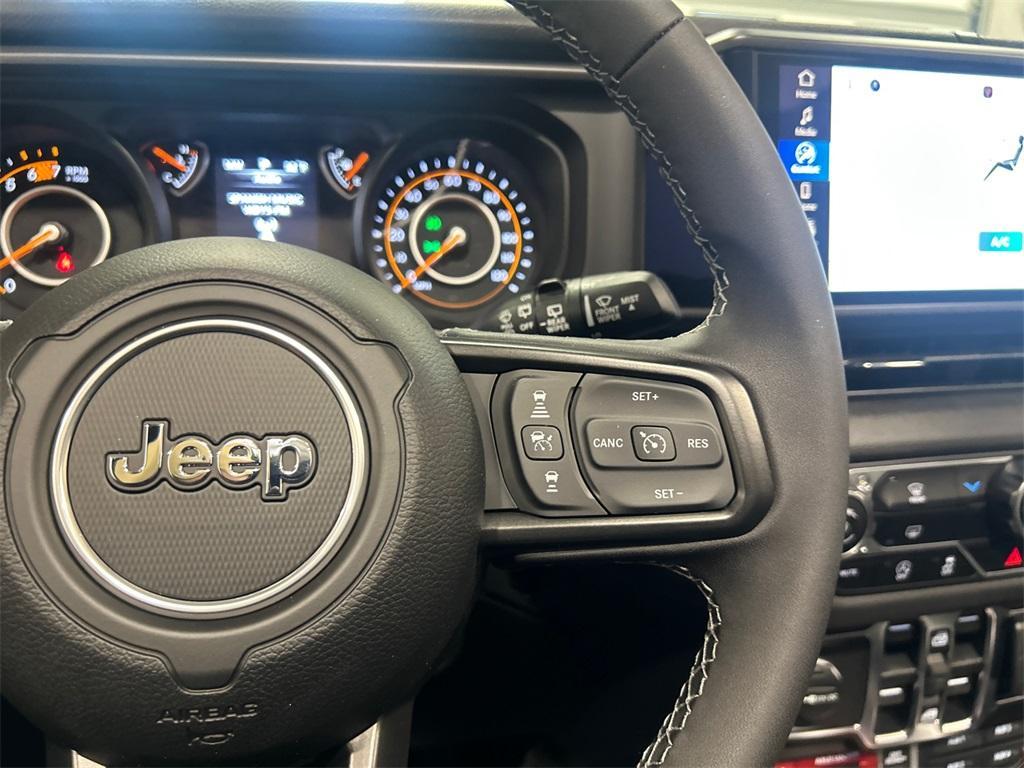 new 2025 Jeep Wrangler car, priced at $49,698