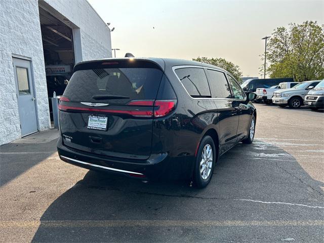 used 2023 Chrysler Pacifica car, priced at $32,250