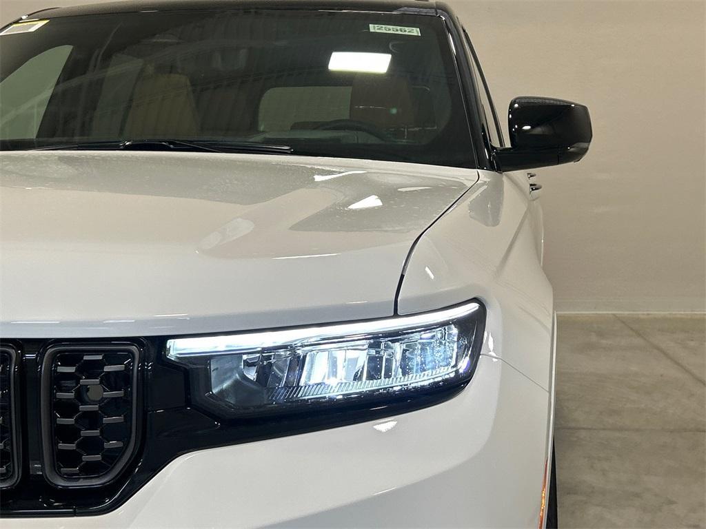 new 2025 Jeep Grand Cherokee car, priced at $62,281