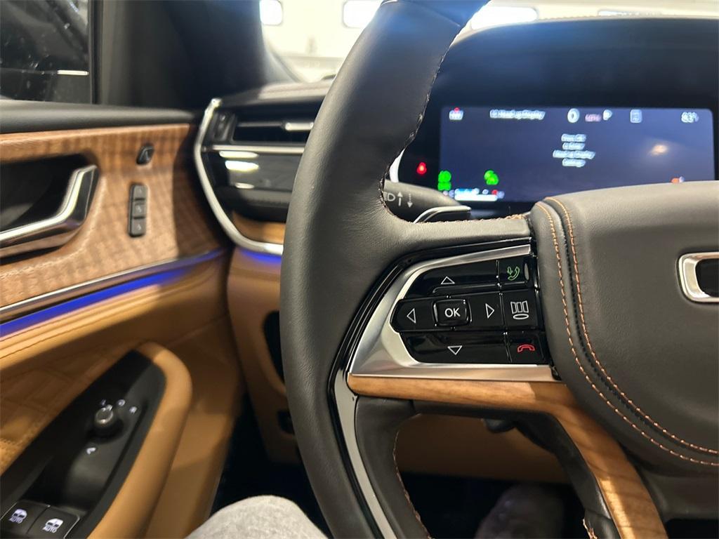new 2025 Jeep Grand Cherokee car, priced at $62,281
