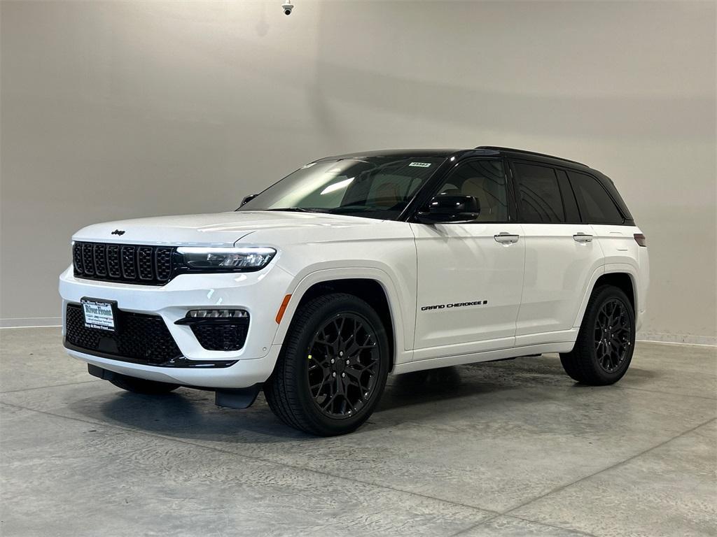 new 2025 Jeep Grand Cherokee car, priced at $62,281