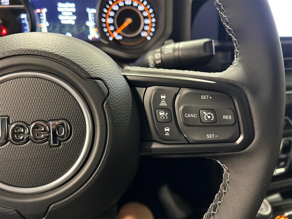 new 2025 Jeep Wrangler car, priced at $40,750