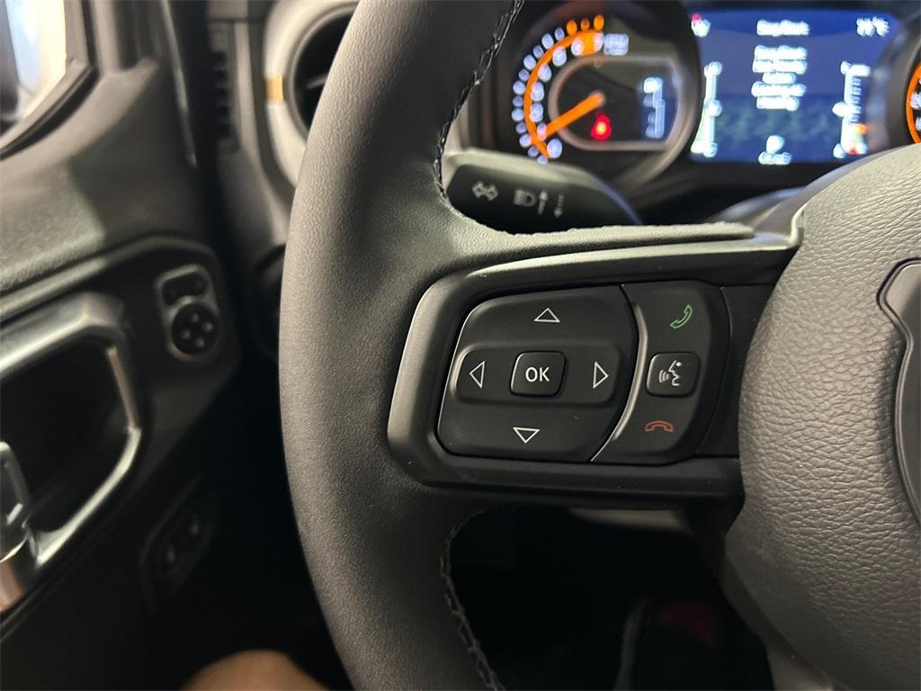 new 2025 Jeep Wrangler car, priced at $40,750