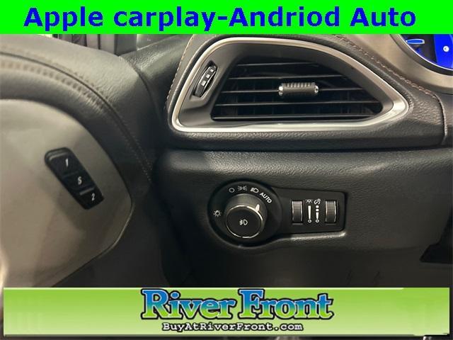 new 2025 Chrysler Pacifica Hybrid car, priced at $47,640