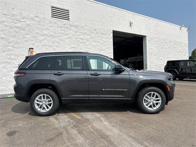 new 2024 Jeep Grand Cherokee car, priced at $37,775