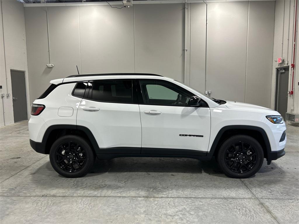 new 2026 Jeep Compass car, priced at $32,276