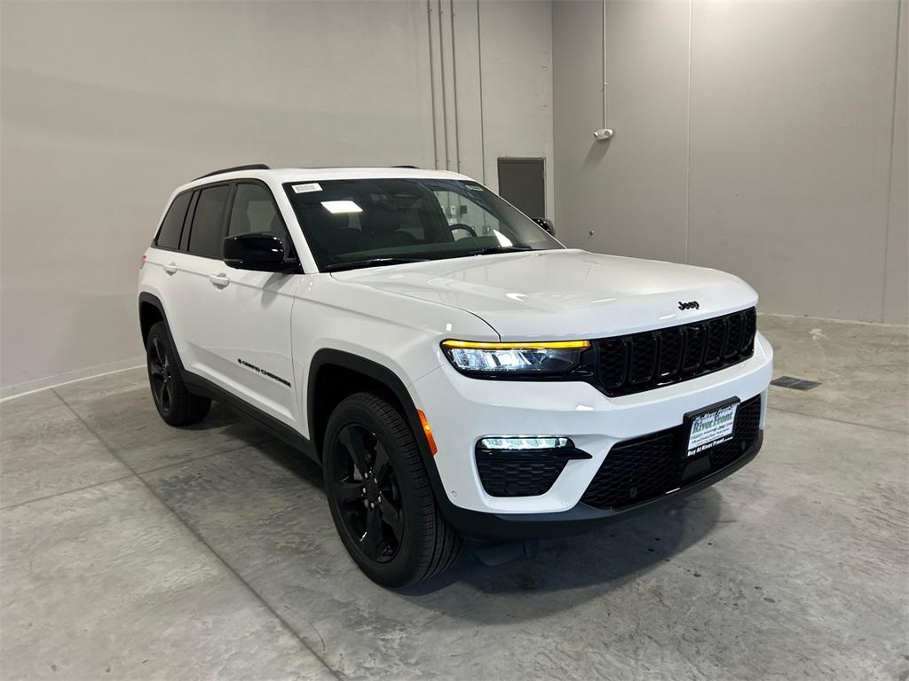 new 2025 Jeep Grand Cherokee car, priced at $49,335