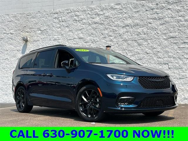 used 2023 Chrysler Pacifica car, priced at $41,450